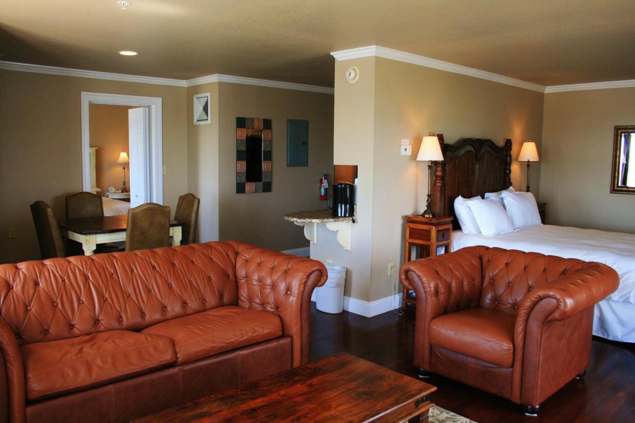 Oasis Suites Hotel Nags Head Buitenkant foto